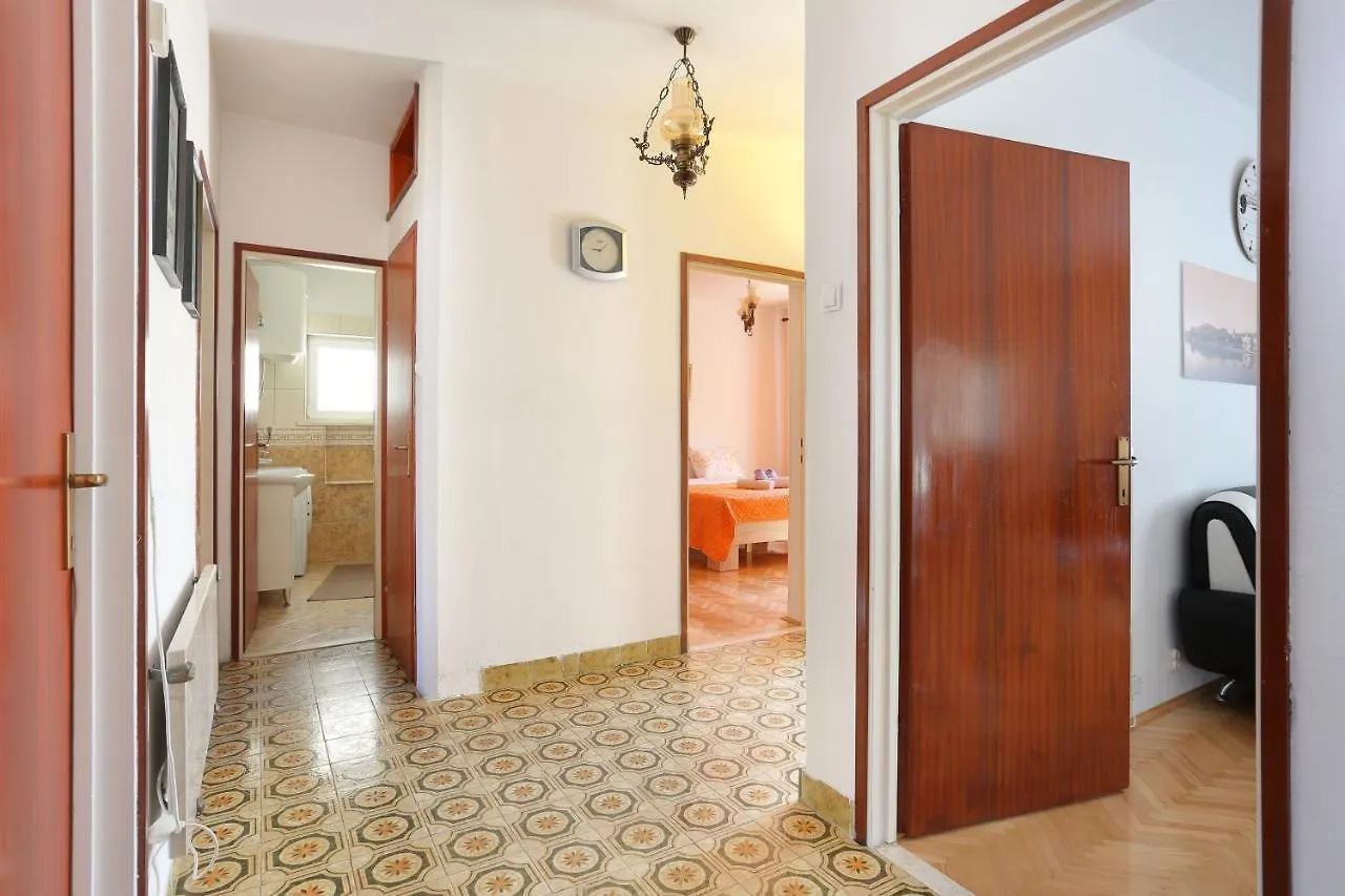 Apartments By The Sea Trogir - 15517